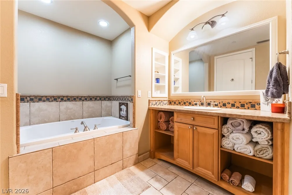 20 Via Visione #106 Henderson, NV 89011
