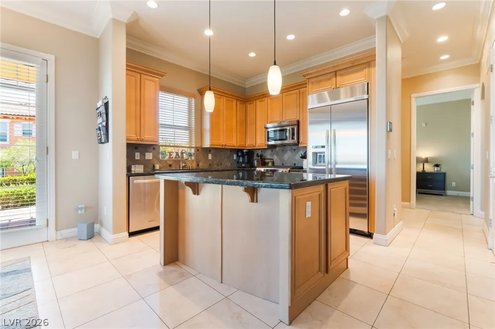 20 Via Visione #106 Henderson, NV 89011