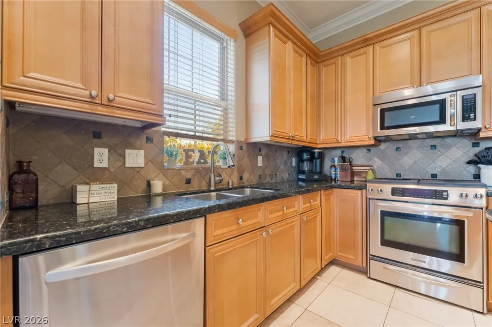 20 Via Visione #106 Henderson, NV 89011