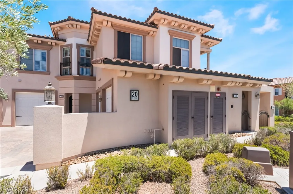 20 Via Visione #106 Henderson, NV 89011