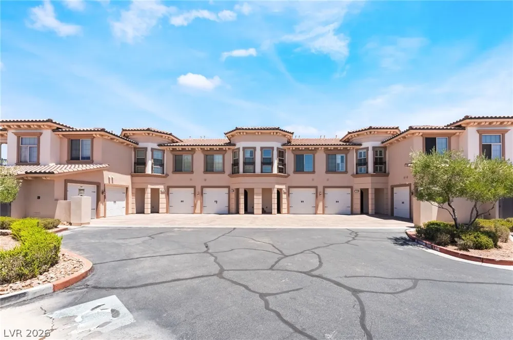 20 Via Visione #106 Henderson, NV 89011