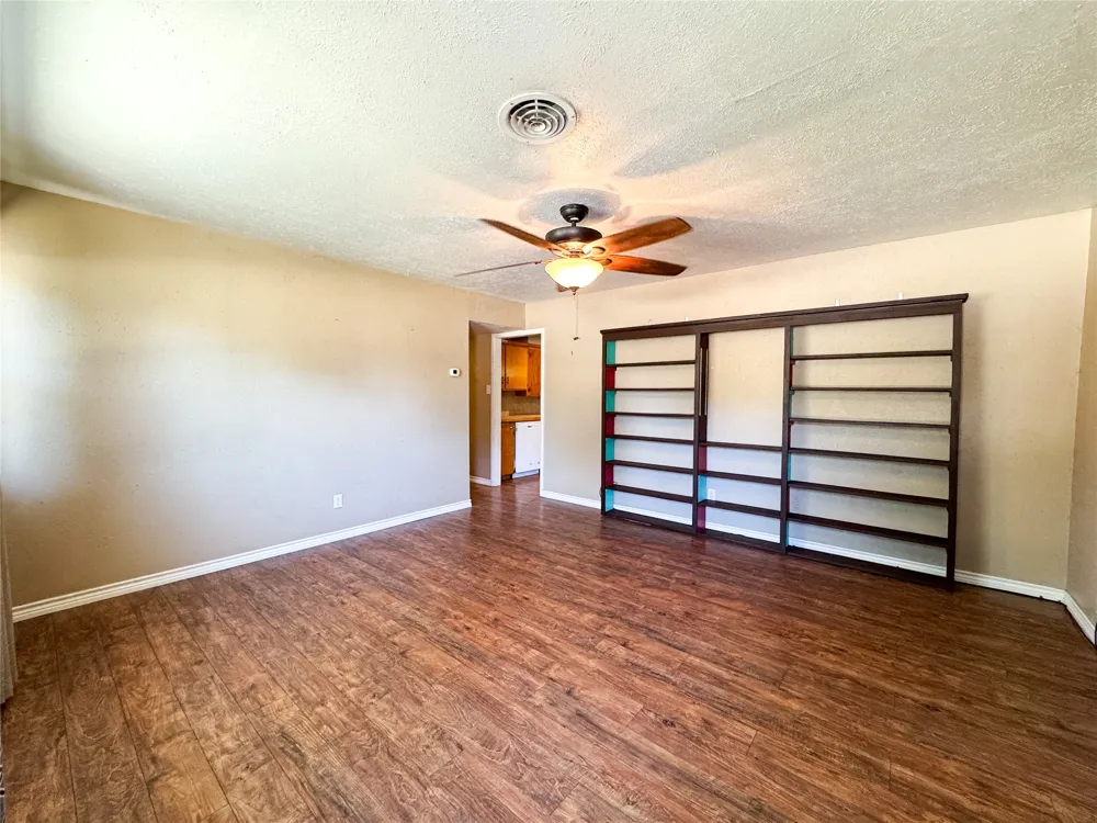 203 Avenue M Haskell, TX 79521