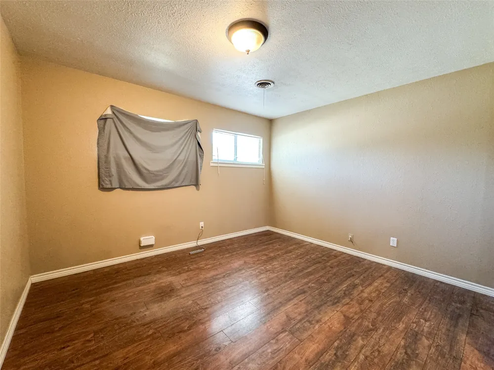 203 Avenue M Haskell, TX 79521
