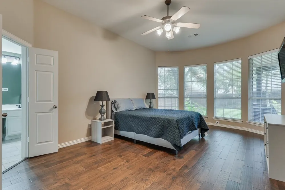 1000 Noble Avenue Lantana, TX 76226
