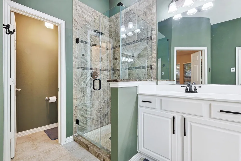 1000 Noble Avenue Lantana, TX 76226