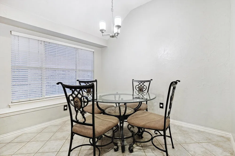 1000 Noble Avenue Lantana, TX 76226