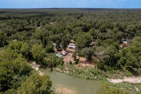 8 Creek Road