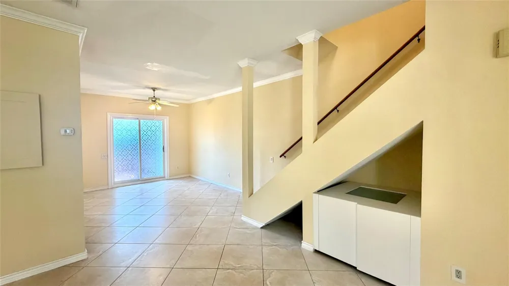 11710 Southlake Drive #16 Houston, TX 77077