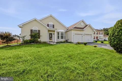 235 RIVEREDGE DRIVE