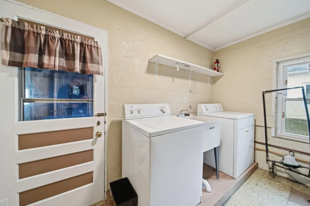 404 Heyser Street Jackson, MI 49203