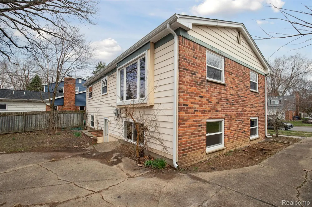 2728 Yost Boulevard Ann Arbor City, MI 48104