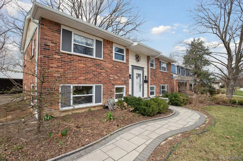 2728 Yost Boulevard Ann Arbor City, MI 48104