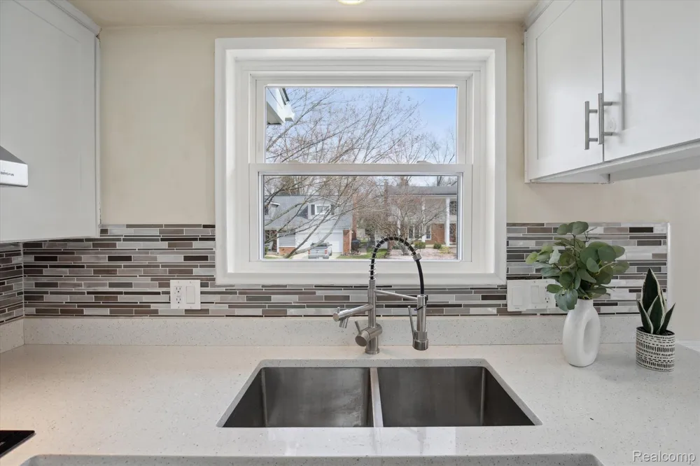 2728 Yost Boulevard Ann Arbor City, MI 48104