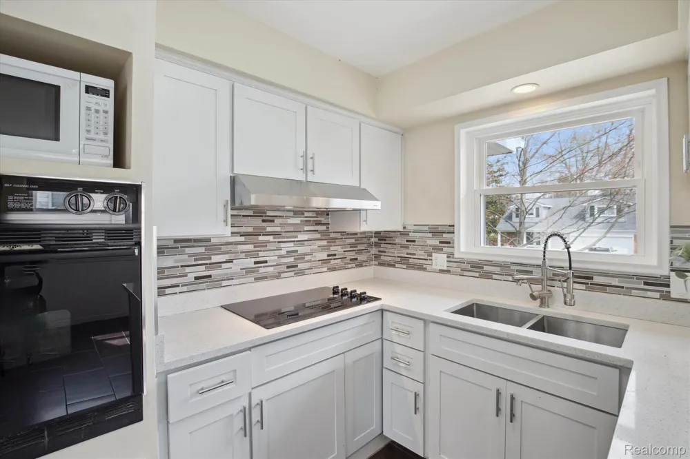 2728 Yost Boulevard Ann Arbor City, MI 48104