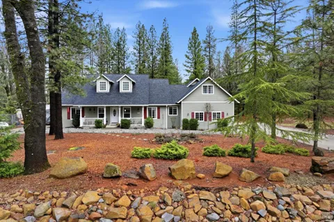 8863 Fox Drive
