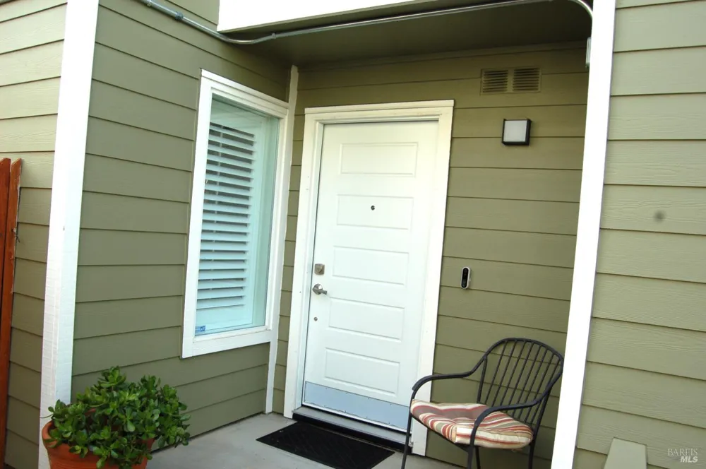 287 Clearpointe Drive Vallejo, CA 94591