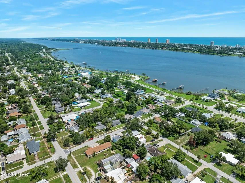 419 BURLEIGH AVENUE Holly Hill, FL 32117