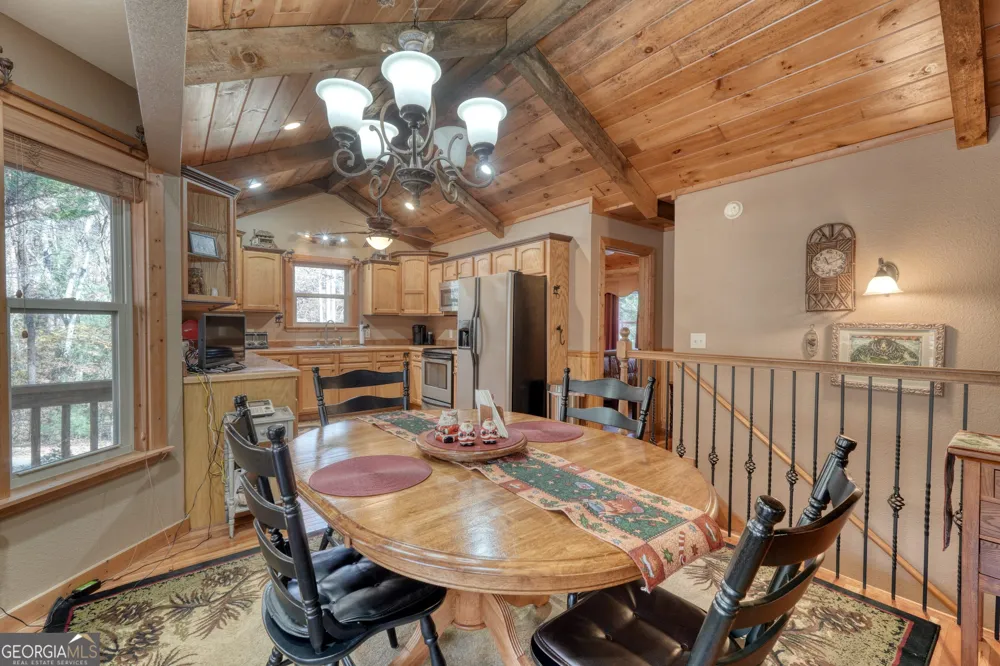 518 Rizzitello LN Blairsville, GA 30512