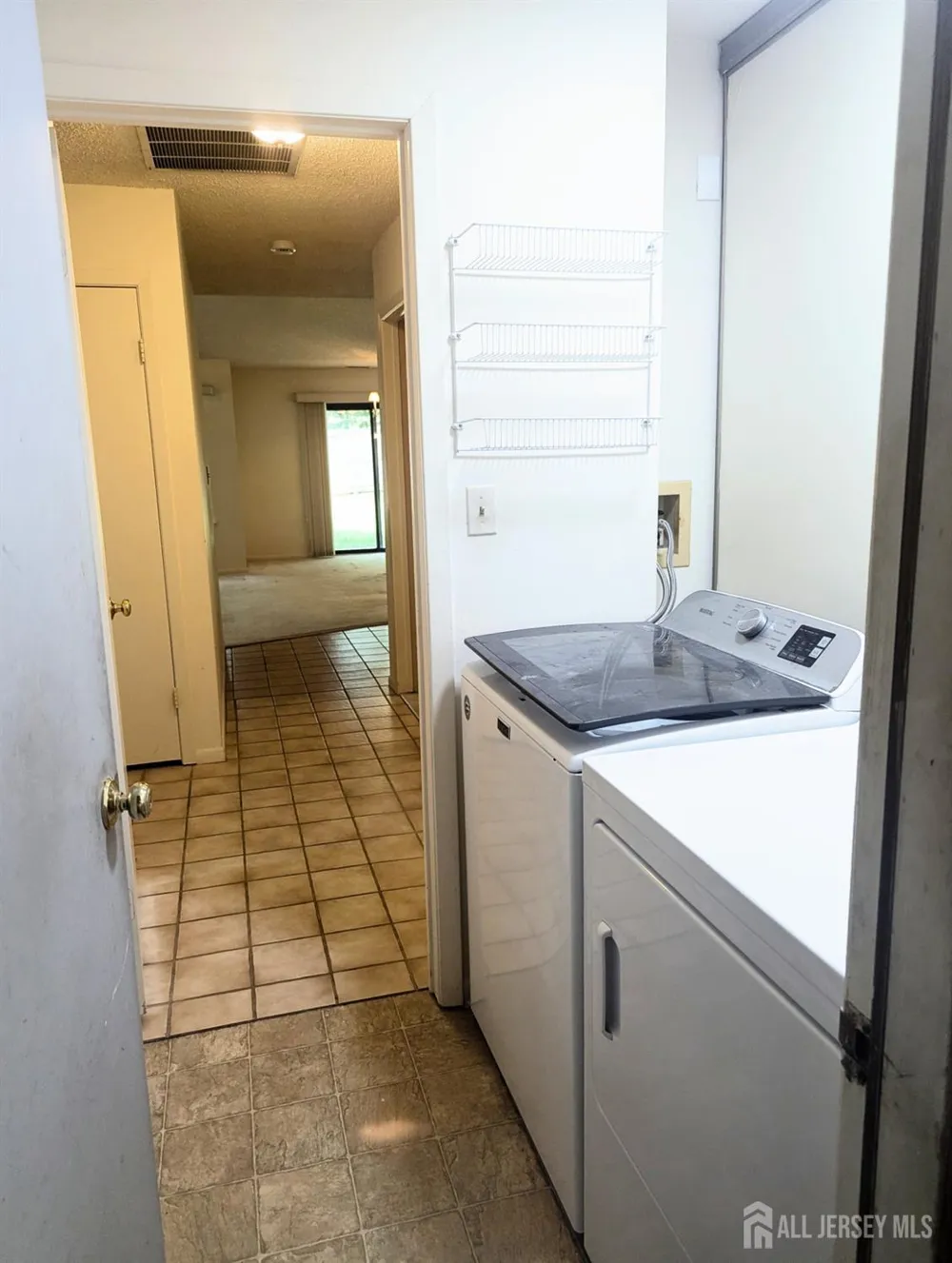120 Park Gate Drive Edison, NJ 08820