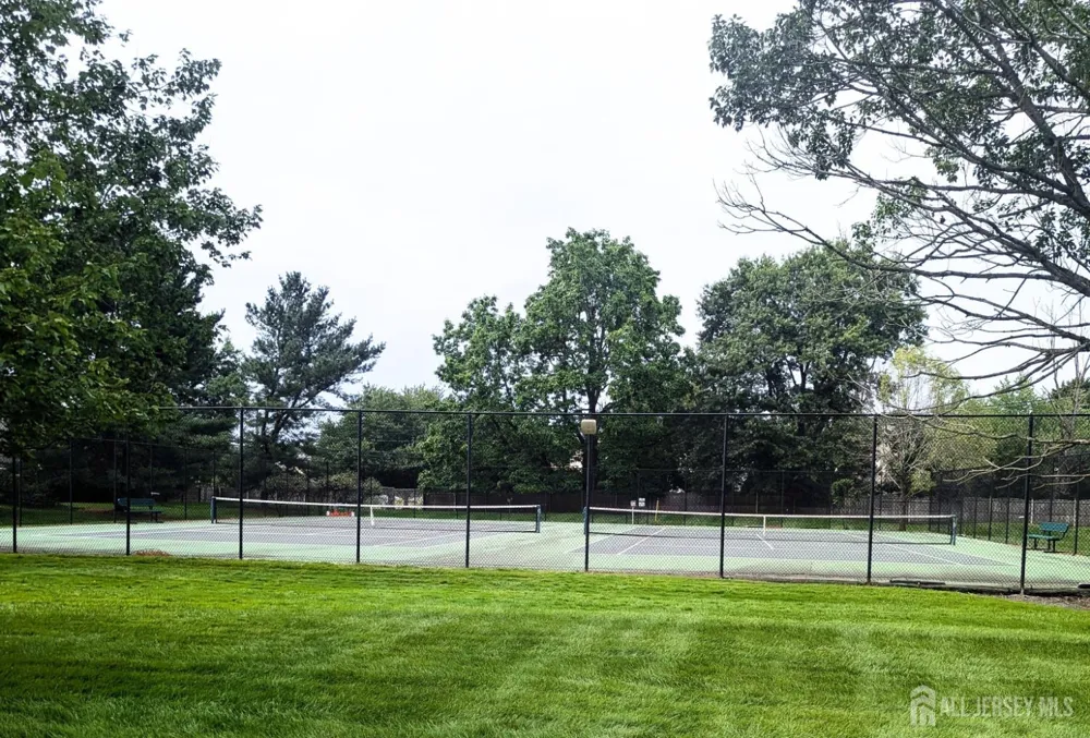 120 Park Gate Drive Edison, NJ 08820