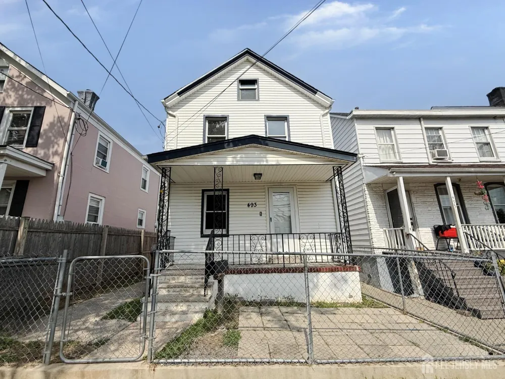 493 Miller Street Perth Amboy, NJ 08861