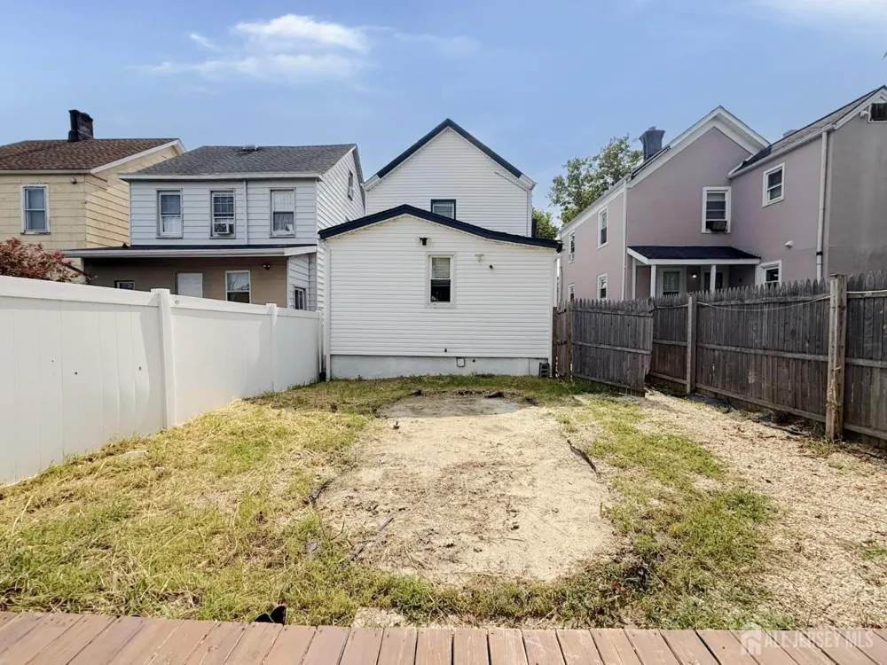 493 Miller Street Perth Amboy, NJ 08861