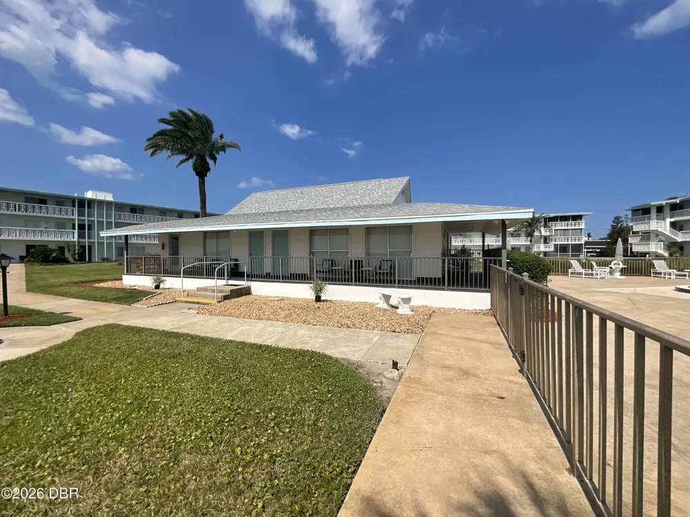 3011 Halifax Avenue #B-35 Daytona Beach, FL 32118