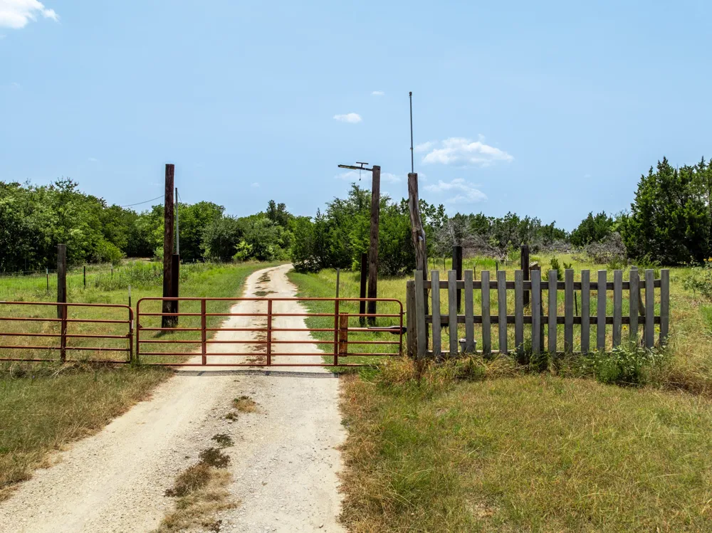 Fm 933 Whitney, TX 76692