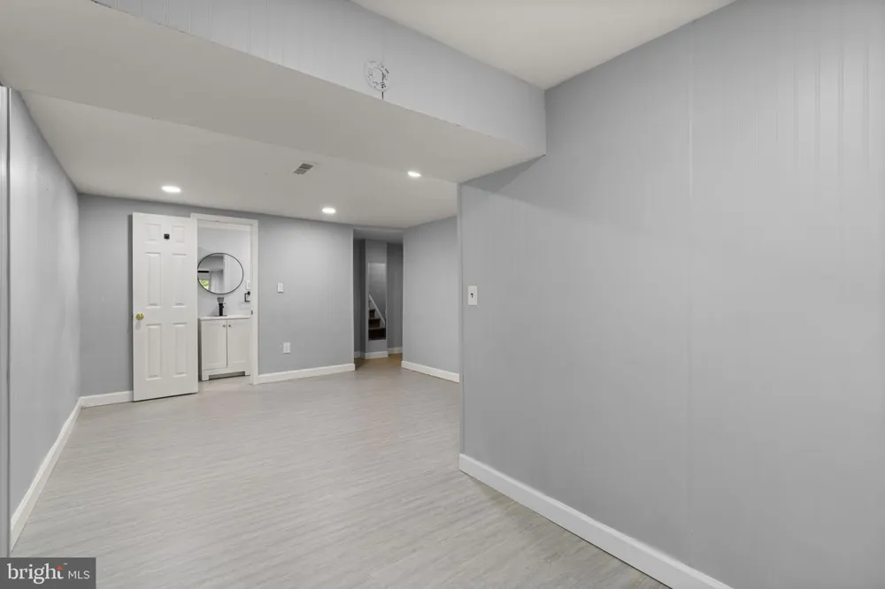 8247 PARHAM COURT Severn, MD 21144