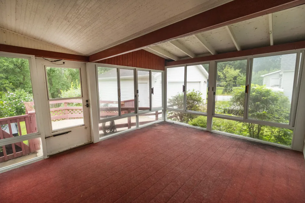 69115 Maple Street Edwardsburg, MI 49112