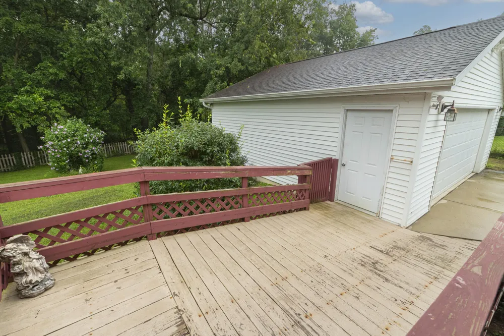 69115 Maple Street Edwardsburg, MI 49112