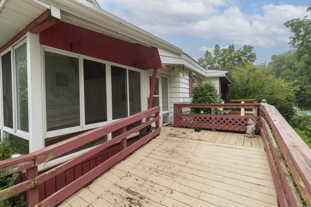 69115 Maple Street Edwardsburg, MI 49112