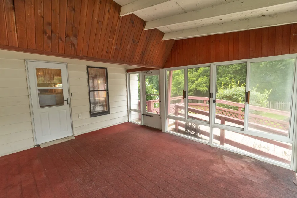 69115 Maple Street Edwardsburg, MI 49112