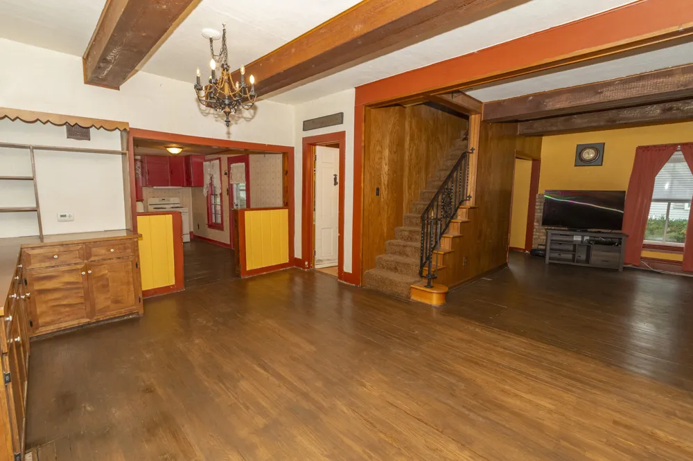69115 Maple Street Edwardsburg, MI 49112