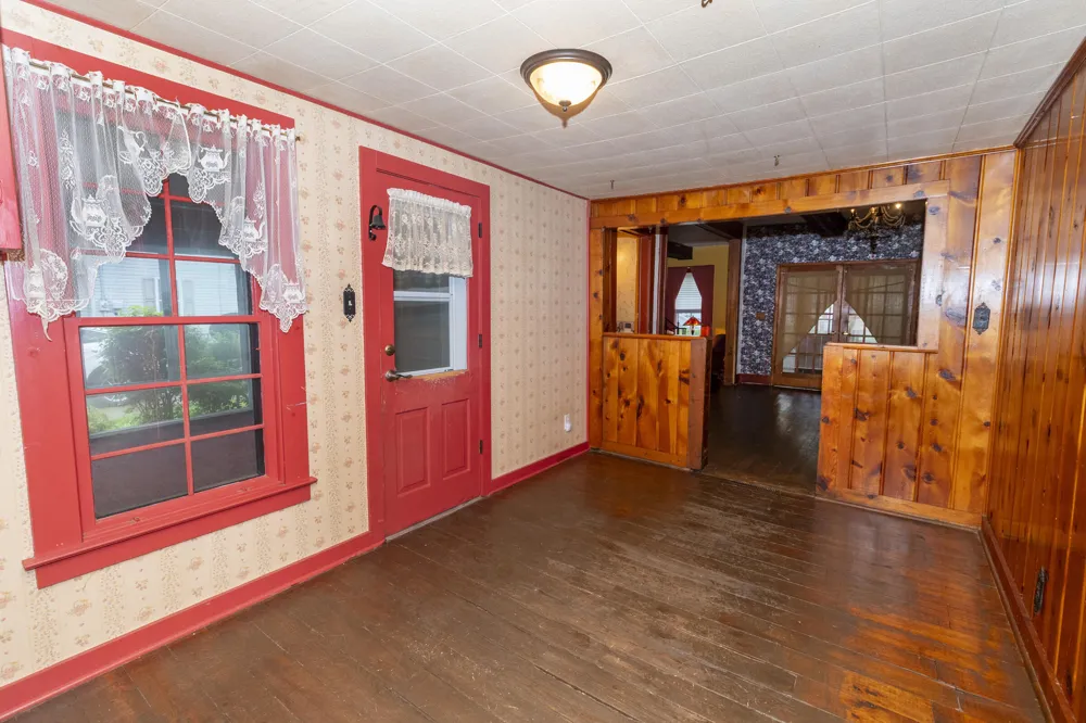 69115 Maple Street Edwardsburg, MI 49112