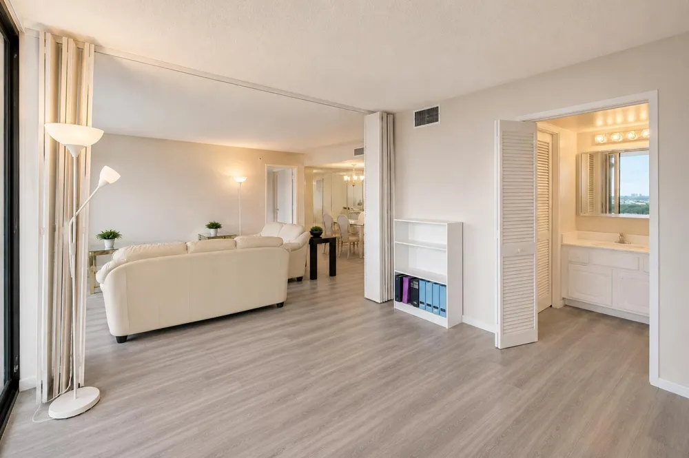 2400 Presidential Way #1105 West Palm Beach, FL 33401