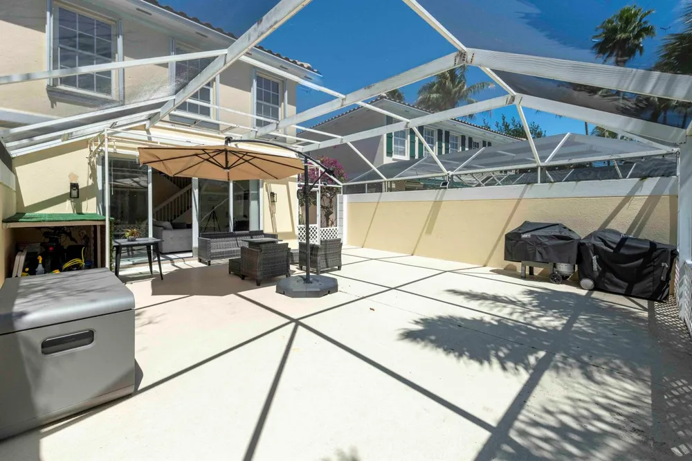 154 SANTA BARBARA WAY Palm Beach Gardens, FL 33410