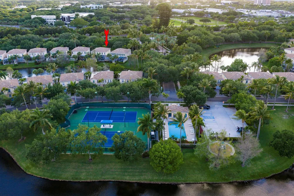 154 SANTA BARBARA WAY Palm Beach Gardens, FL 33410