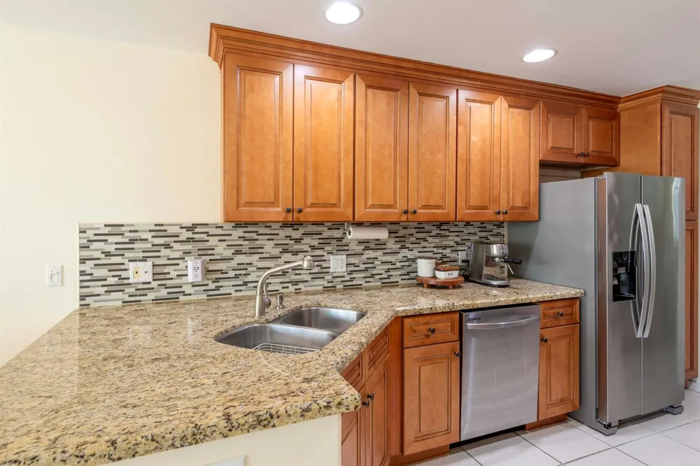 154 SANTA BARBARA WAY Palm Beach Gardens, FL 33410