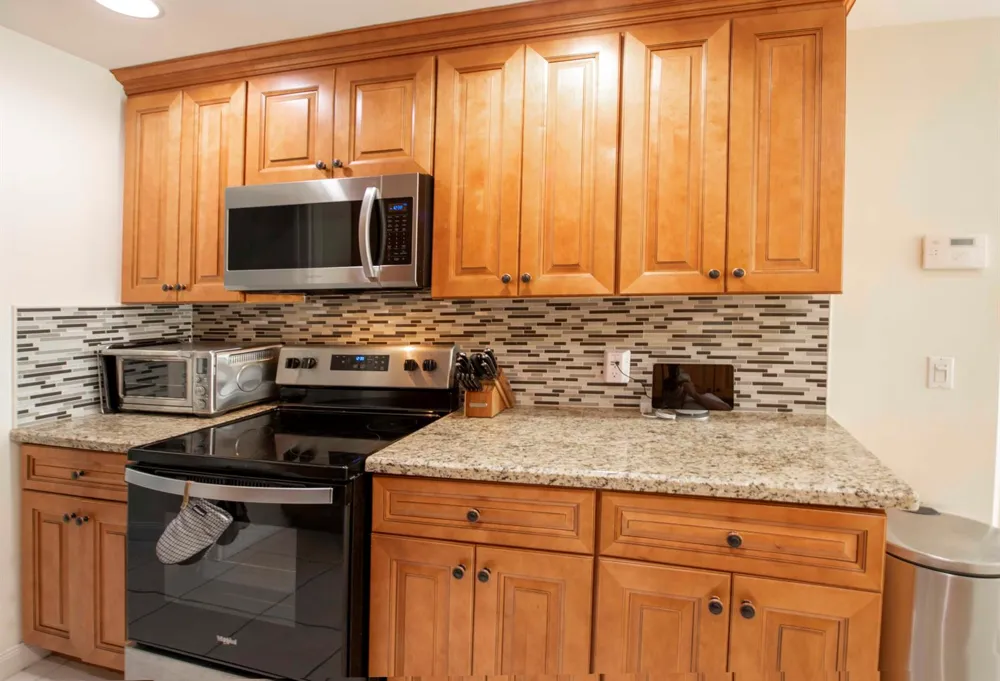 154 SANTA BARBARA WAY Palm Beach Gardens, FL 33410