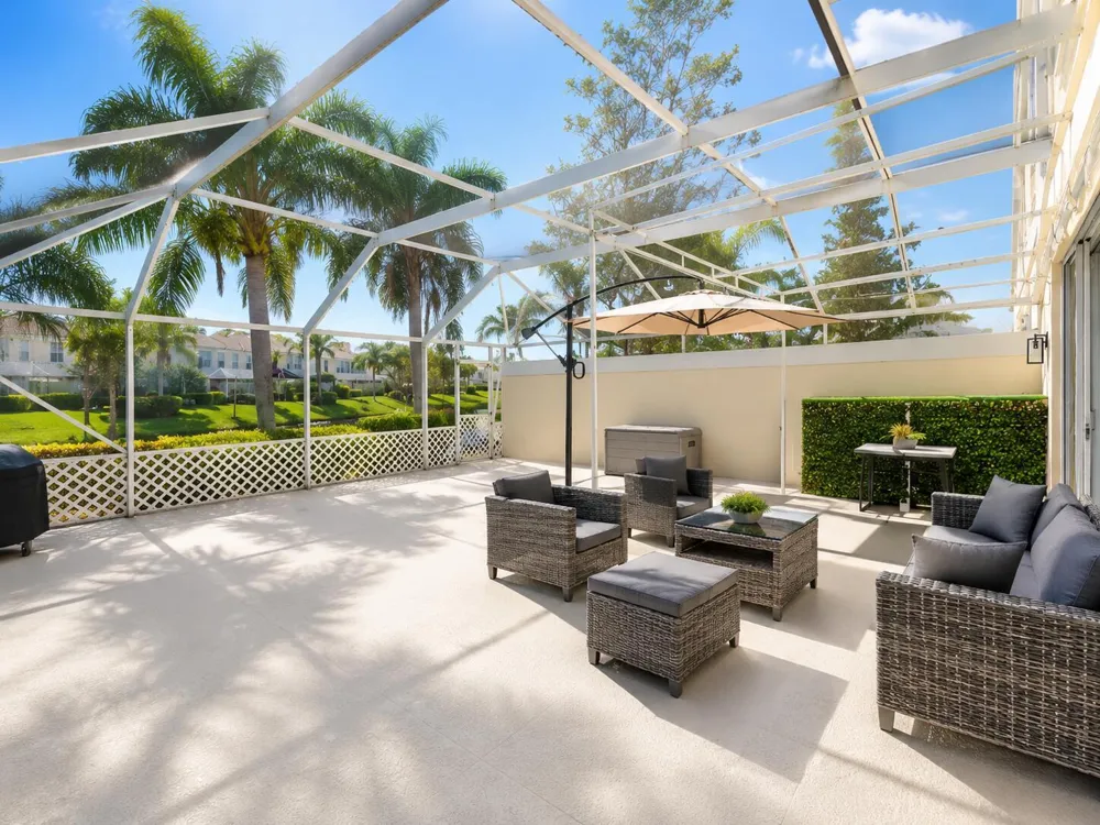 154 SANTA BARBARA WAY Palm Beach Gardens, FL 33410
