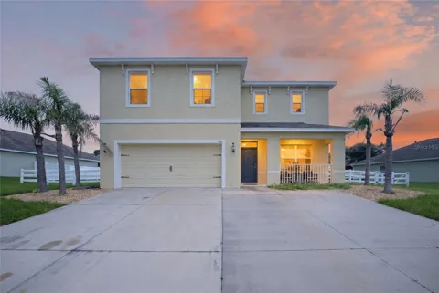 483 W RUNYON LOOP