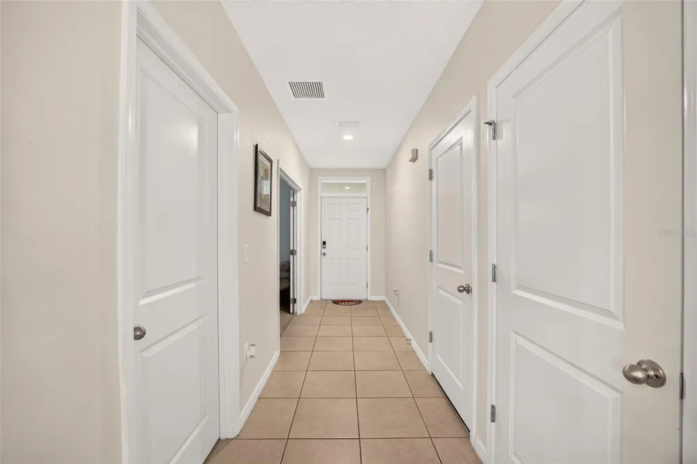483 W RUNYON LOOP Beverly Hills, FL 34465