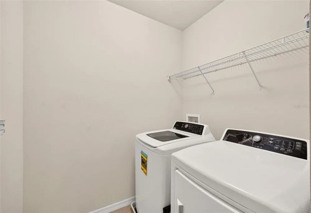 483 W RUNYON LOOP Beverly Hills, FL 34465