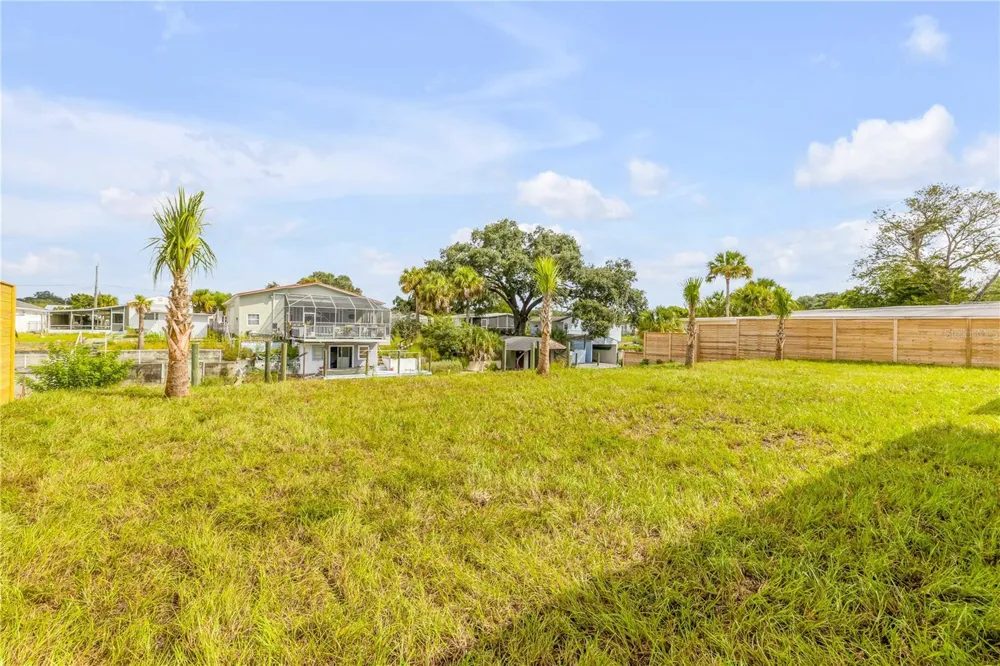 124 INDIAN CREEK ROAD Oak Hill, FL 32759