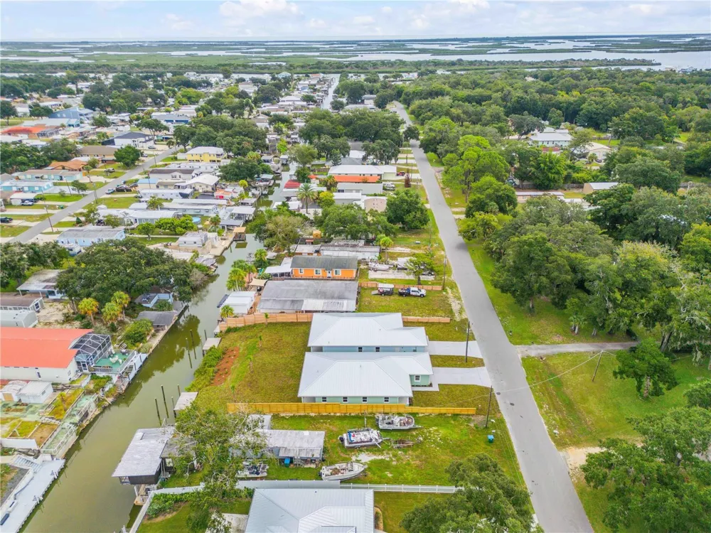 124 INDIAN CREEK ROAD Oak Hill, FL 32759