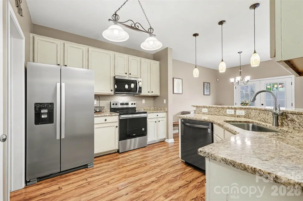 12058 Stratfield Place Circle Pineville, NC 28134