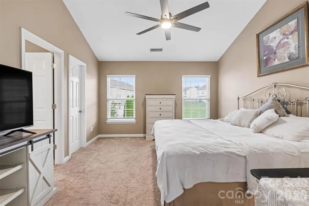 12058 Stratfield Place Circle Pineville, NC 28134
