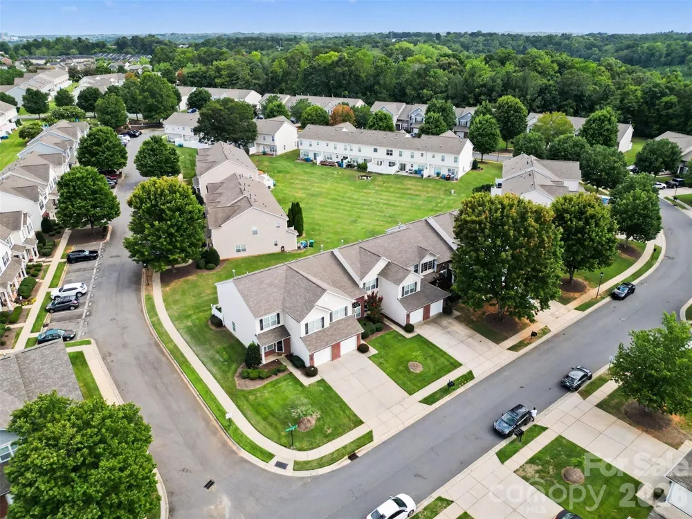 12058 Stratfield Place Circle Pineville, NC 28134