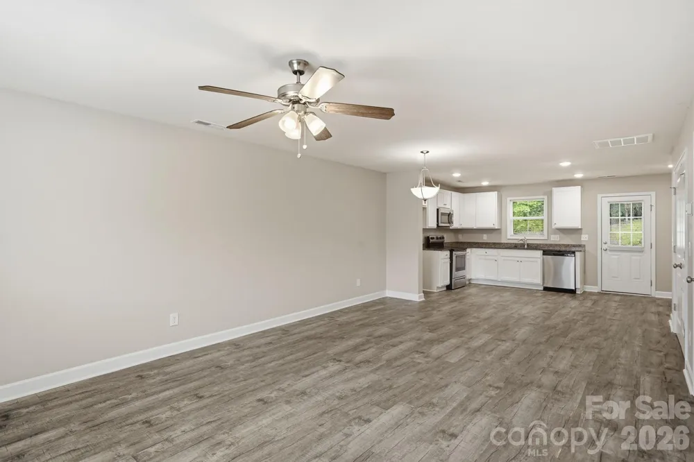 155 Mckinnon Avenue NE Concord, NC 28025